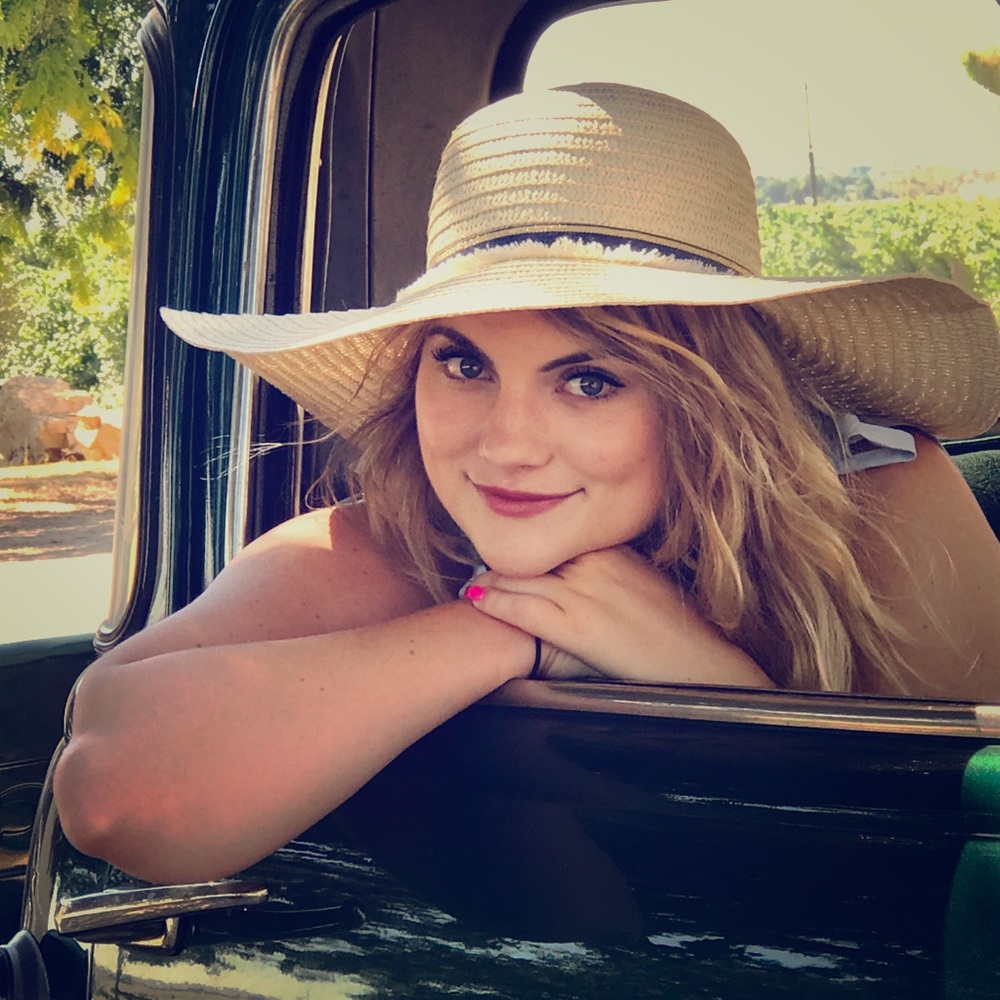 Meet your Posher, Jaclyn